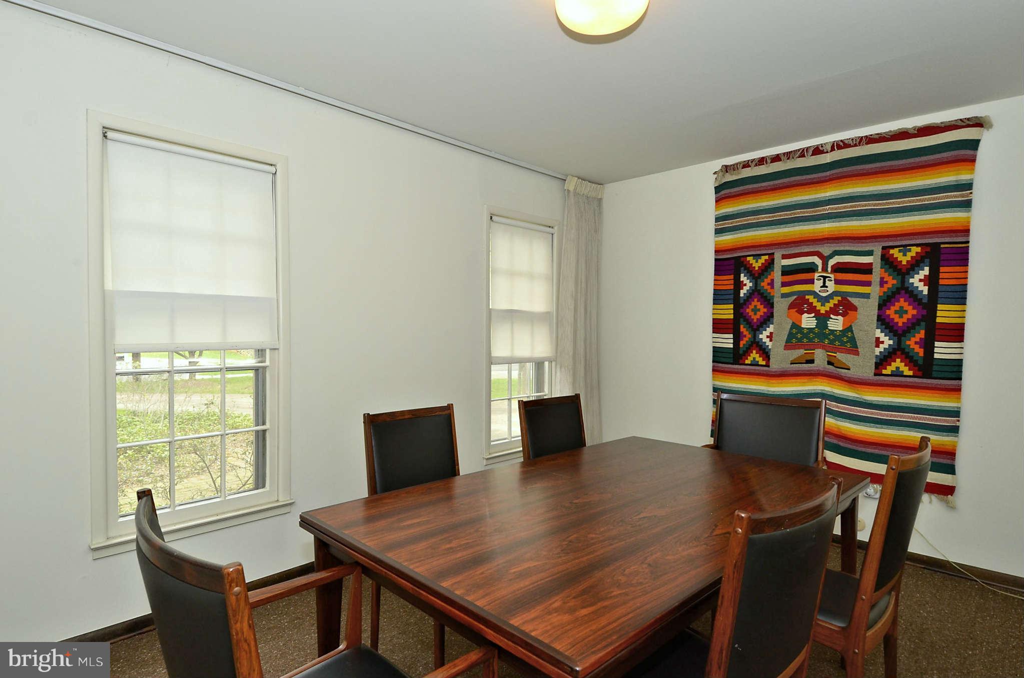 11701 Auth Lane Silver Spring, MD 20902 - Photo 14 of 30 Library- Den