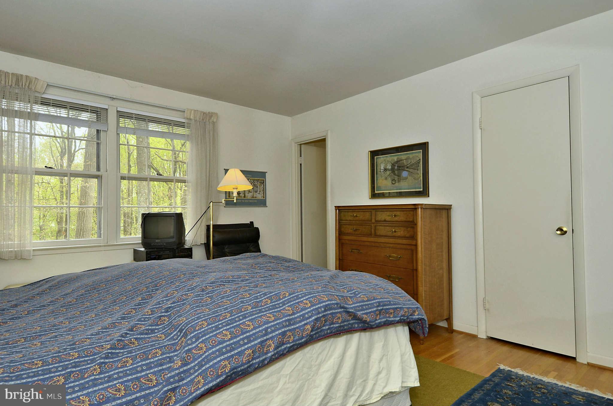 11701 Auth Lane Silver Spring, MD 20902 - Photo 17 of 30 Bedroom (Master) View 2