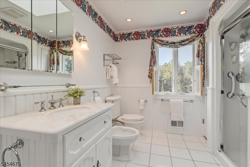 123 Lake Road Far Hills, NJ 07931 - Photo 20 of 28 Gallery Image 20