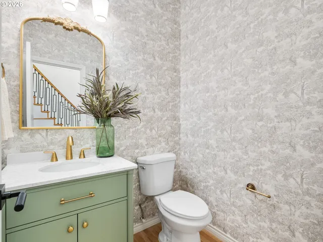 $999,900 | 17558 Southwest Kemmer View Court, Beaverton, OR 97007