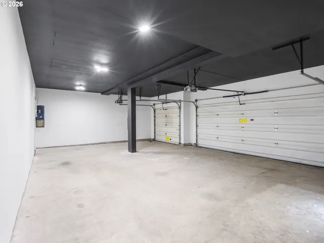 $999,900 | 17558 Southwest Kemmer View Court, Beaverton, OR 97007