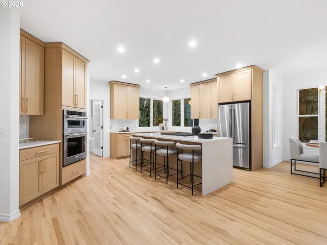 $999,900 | 17558 Southwest Kemmer View Court, Beaverton, OR 97007