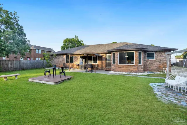 $399,000 | 1609 Sumatra Lane, Gulf Breeze, FL 32563