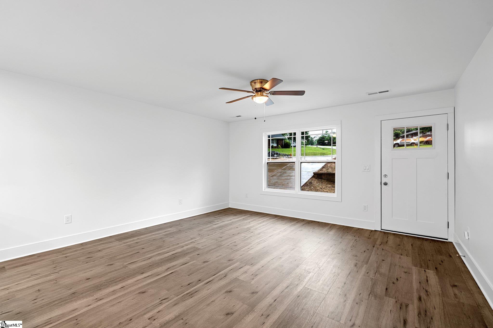 200 Hillbrook Road Taylors, SC 29687 - Photo 30 of 37
