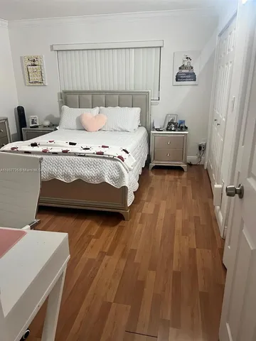 $2,100 | 230 Northwest 87th Avenue, Unit I221, Miami, FL 33172