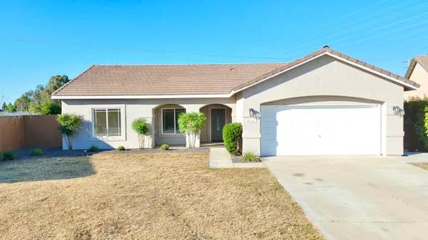 $389,900 | 4330 East College Avenue, Visalia, CA 93292