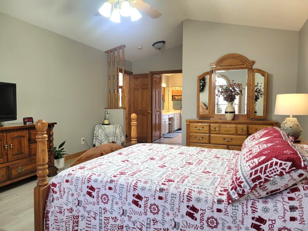 309 Chipley Road Greenwood, SC 29646 - Photo 13 of 50