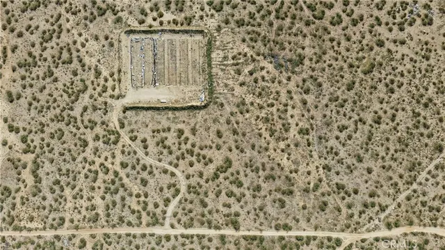 $55,000 | 180 180-ave T Vic, Llano, CA 93544