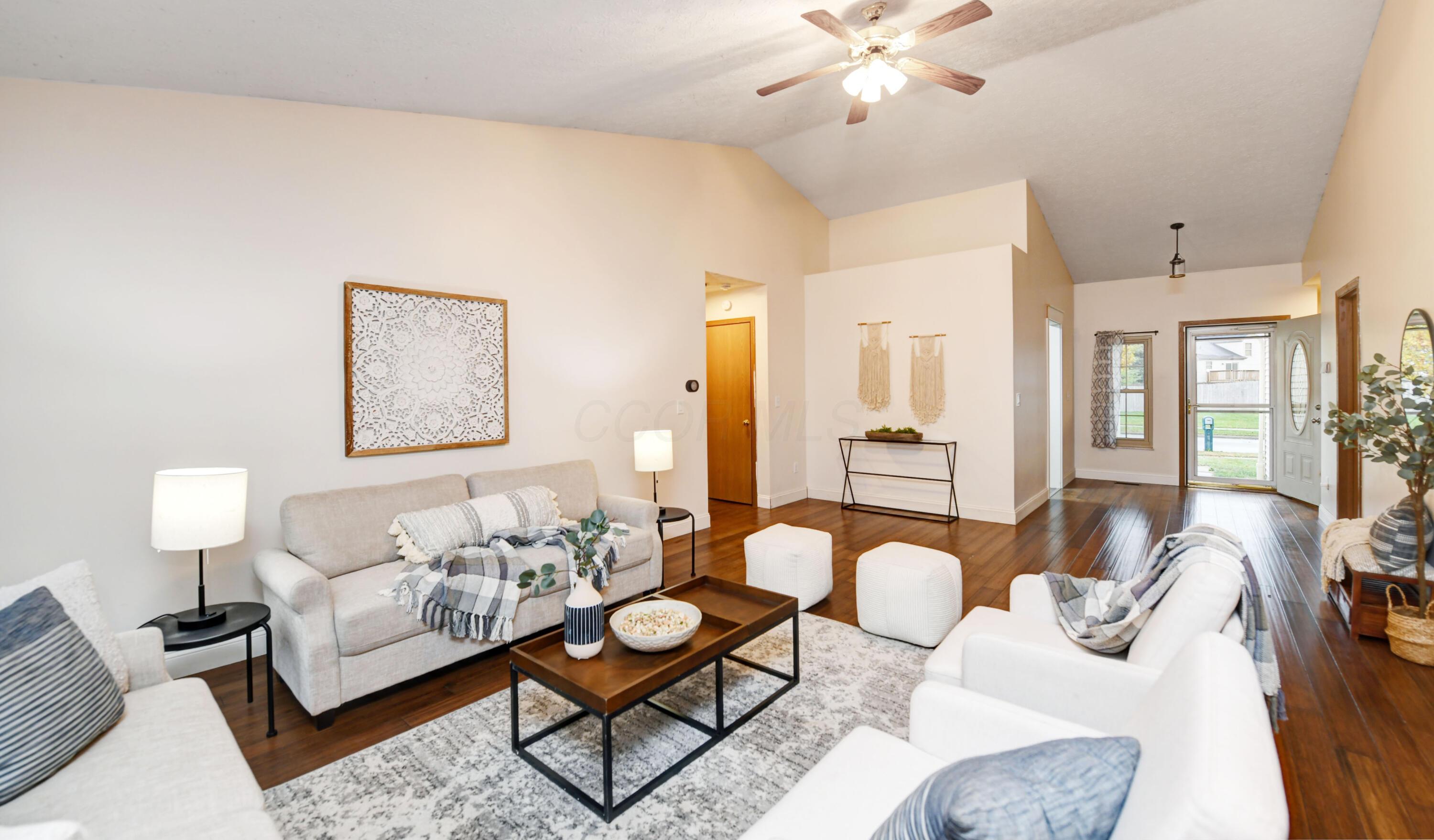 773 Rothrock Drive Galloway, OH 43119 - Photo 6 of 40 Living Room (3)