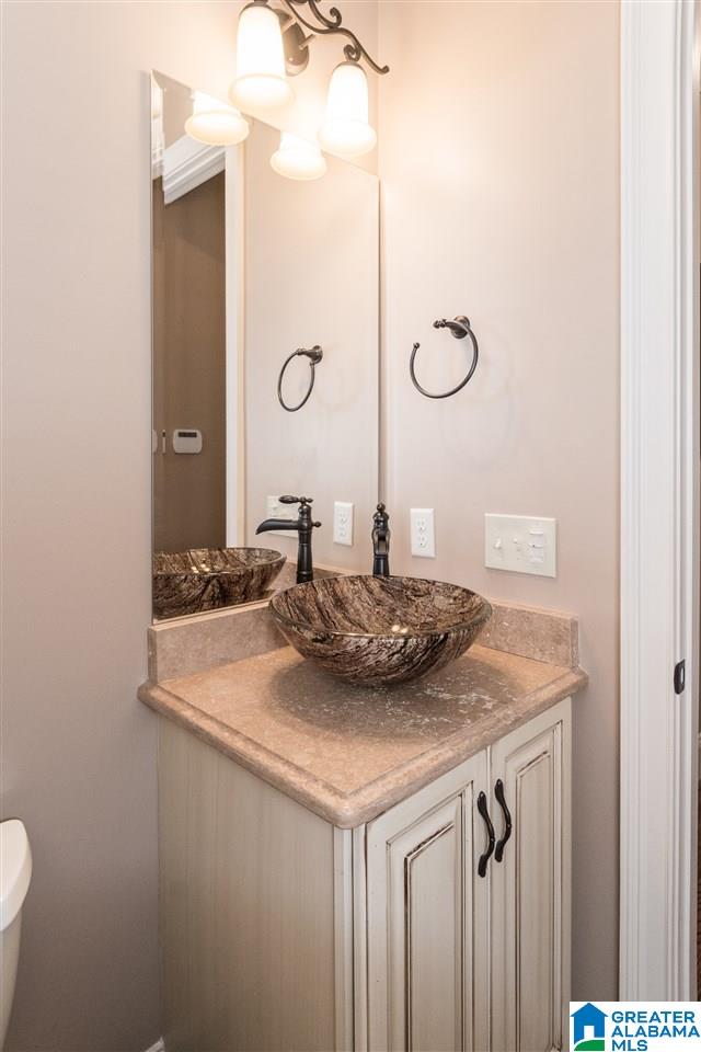 2419 Glasscott Point Birmingham, AL 35226 - Photo 25 of 50