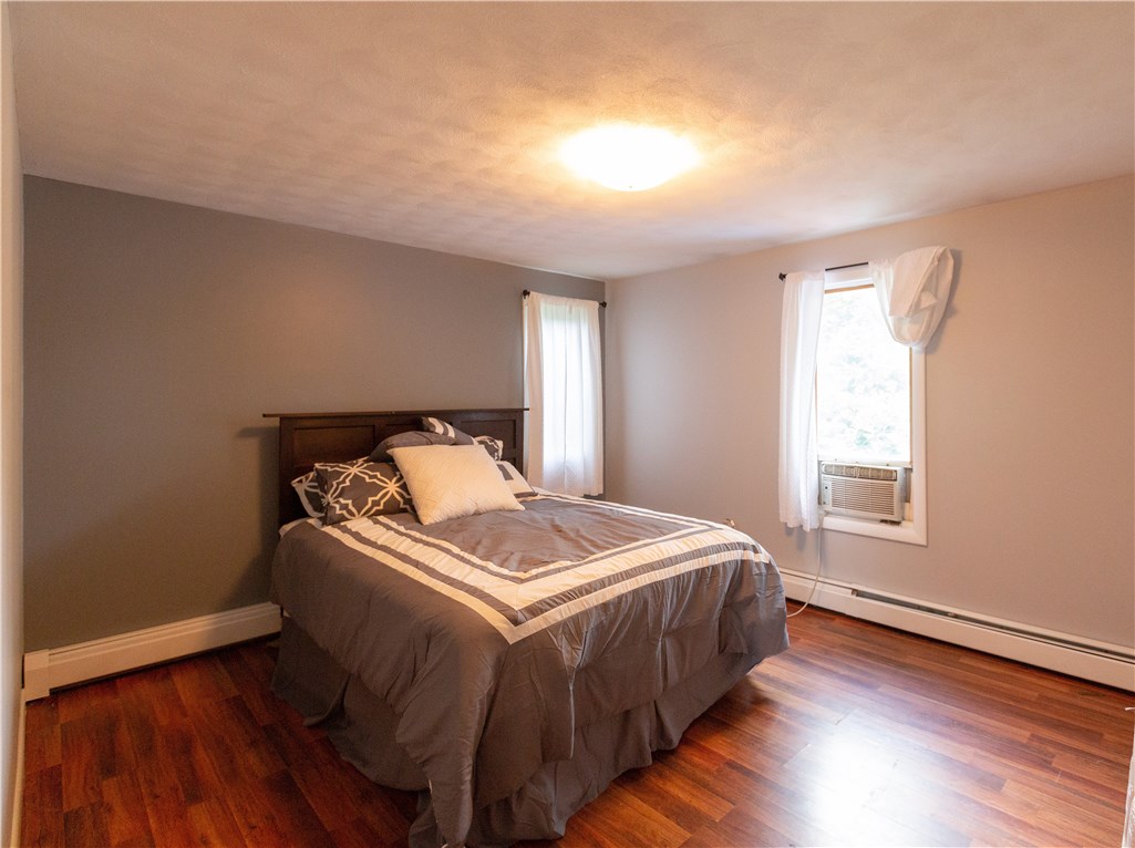 20 Robin Hood Road Cranston, RI 02921 - Photo 16 of 31 Gallery Image 16