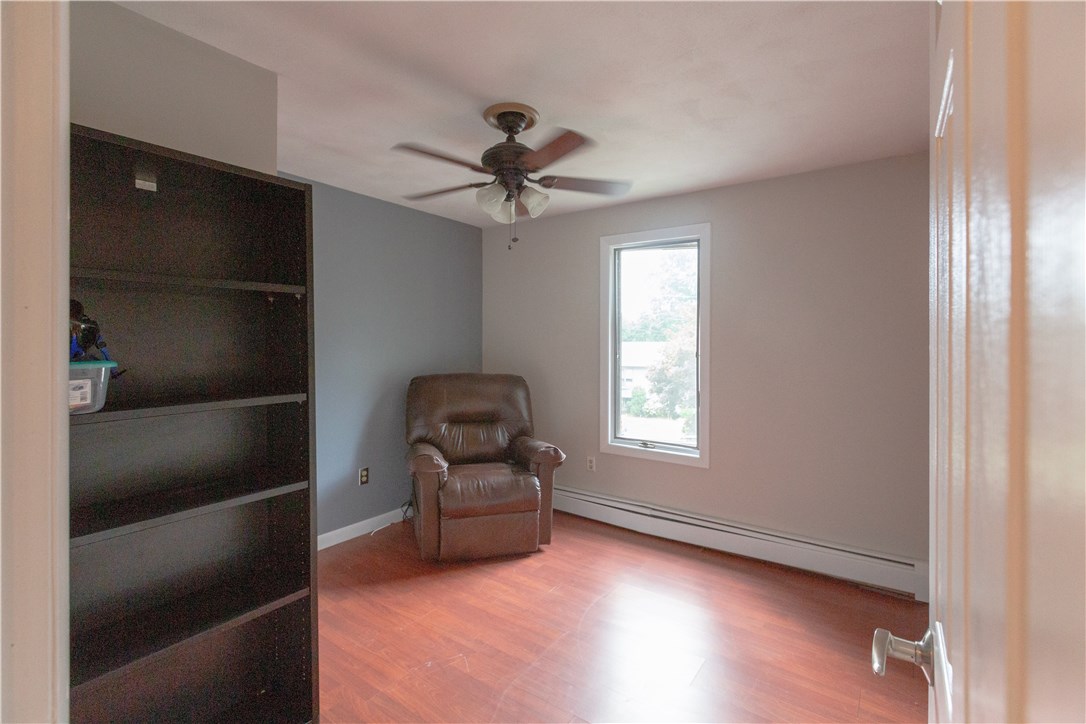 20 Robin Hood Road Cranston, RI 02921 - Photo 17 of 31 Gallery Image 17