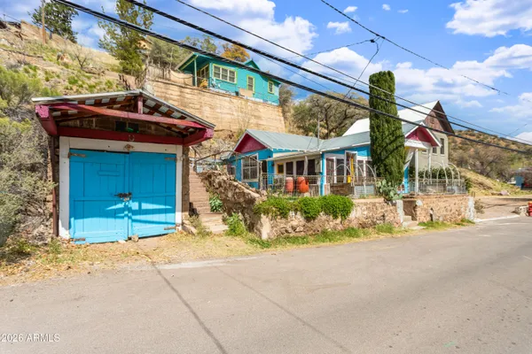 $323,999 | 425 Garden Avenue, Bisbee, AZ 85603