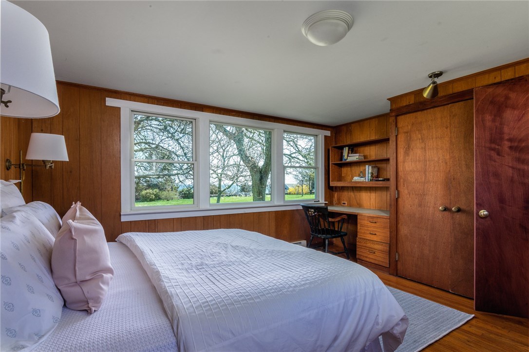 1 Little Pond Cove Road Little Compton, RI 02837 - Photo 14 of 24 Master Bedroom