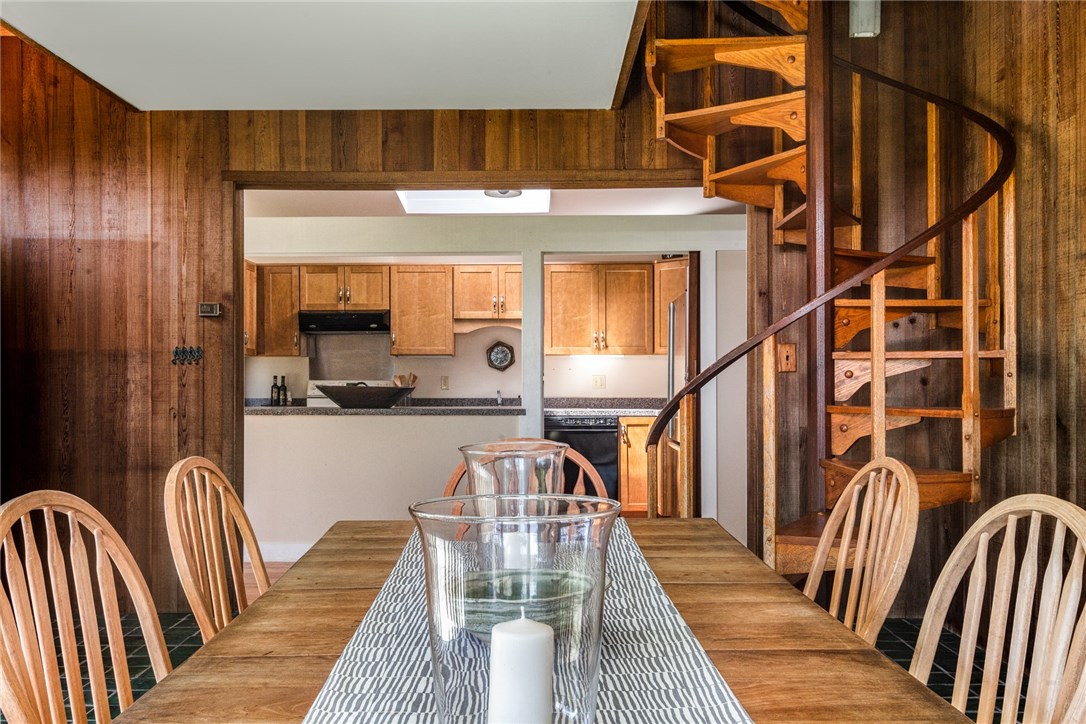 1 Little Pond Cove Road Little Compton, RI 02837 - Photo 10 of 24 Dining Room