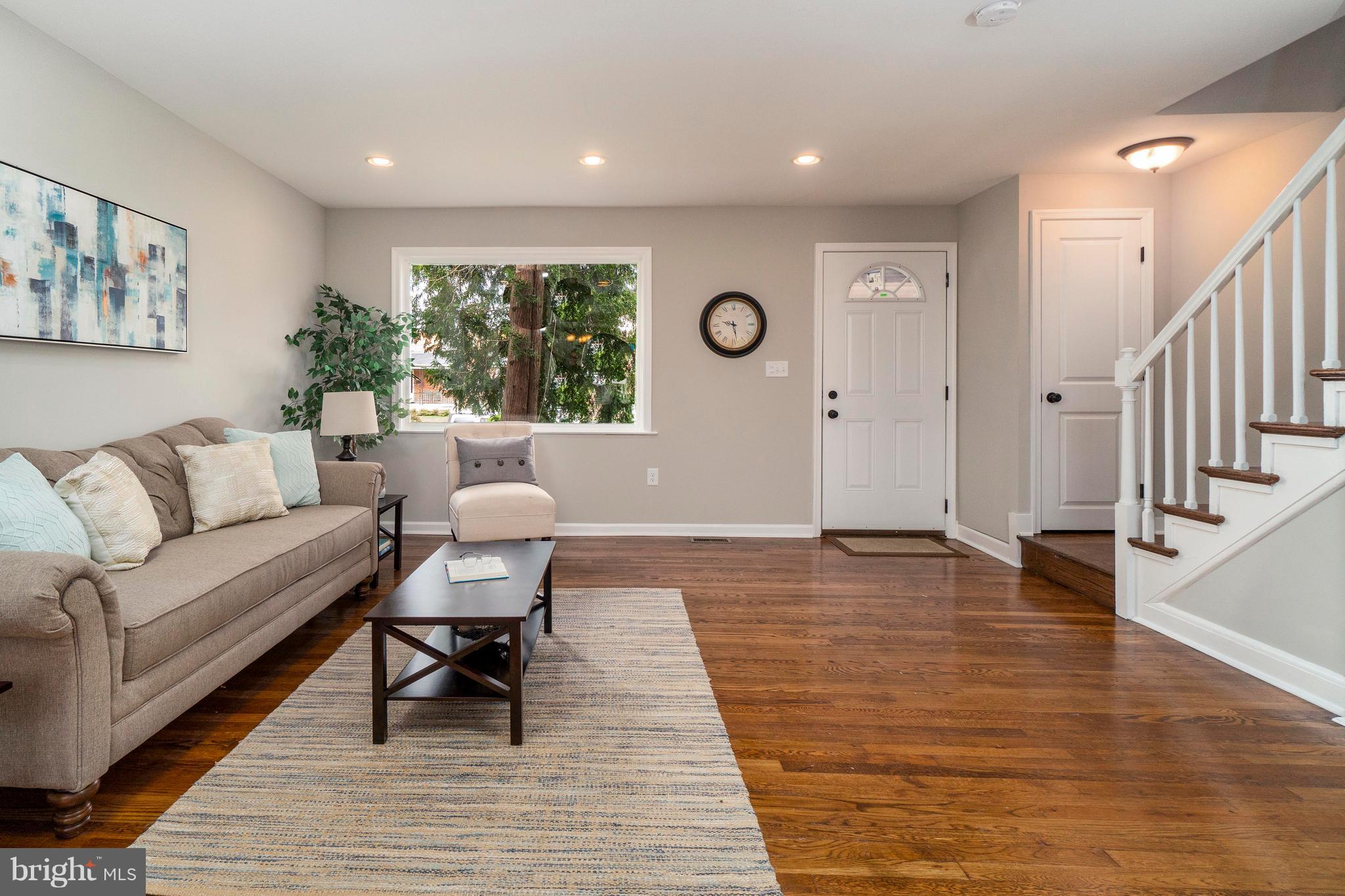 1419 Stonewood Road Baltimore, MD 21239 - Photo 3 of 28 Gorgeous Hardwood Flooring
