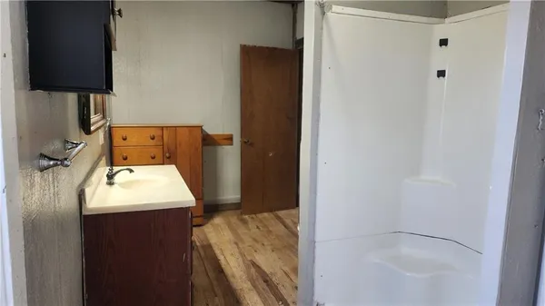$35,000 | 205 West Corrine, Gallatin, MO 64640