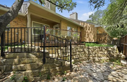 $550,000 | 3857 Williamsburg Circle, Austin, TX 78759