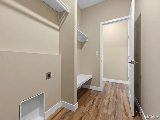 $426,700 | 922 Seneca Drive, Waterloo, IL 62298