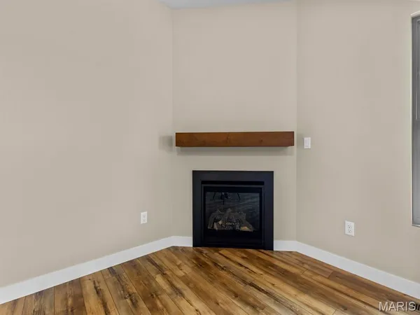 $426,700 | 922 Seneca Drive, Waterloo, IL 62298