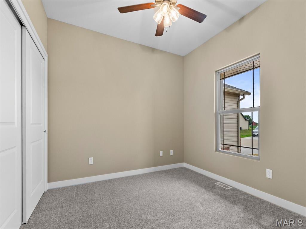 922 Seneca Drive Waterloo, IL 62298 - Photo 27 of 40