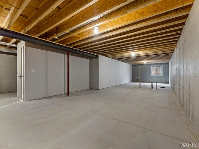 $426,700 | 922 Seneca Drive, Waterloo, IL 62298