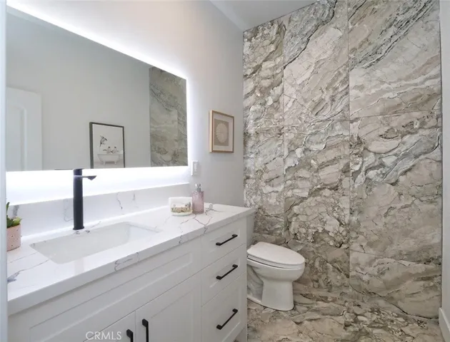 $2,699,000 | 5 Cayuse Lane, Rancho Palos Verdes, CA 90275