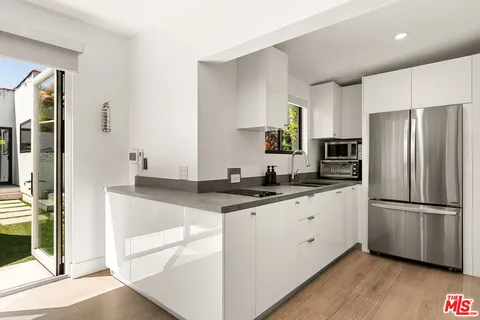 $2,895,000 | 6241 Drexel Avenue, Los Angeles, CA 90048