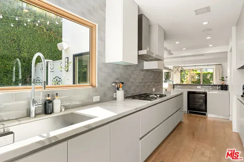 $2,895,000 | 6241 Drexel Avenue, Los Angeles, CA 90048