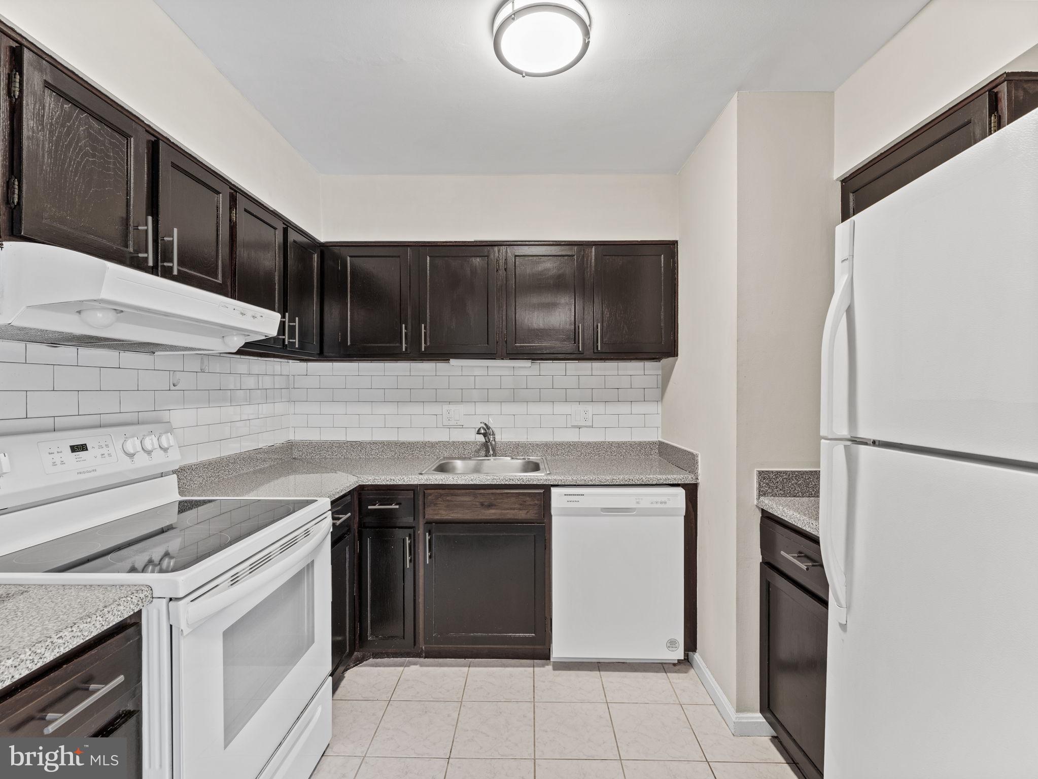 6137 Edsall Road, Unit C Alexandria, VA 22304 - Photo 11 of 26
