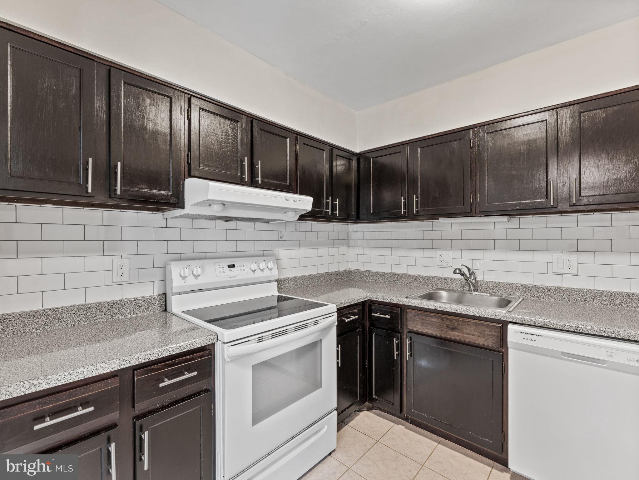 6137 Edsall Road, Unit C Alexandria, VA 22304 - Photo 12 of 26