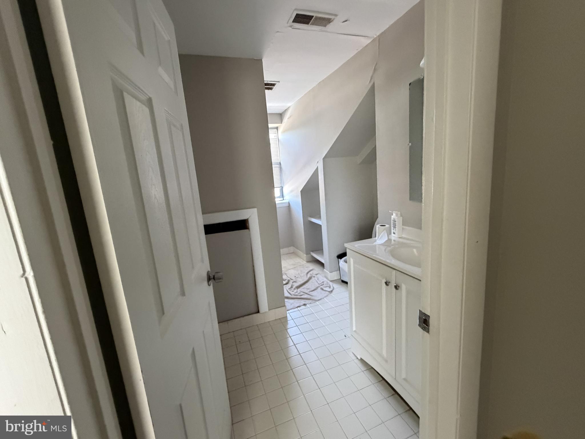328 Almonesson Road, Unit A Blackwood, NJ 08012 - Photo 9 of 17
