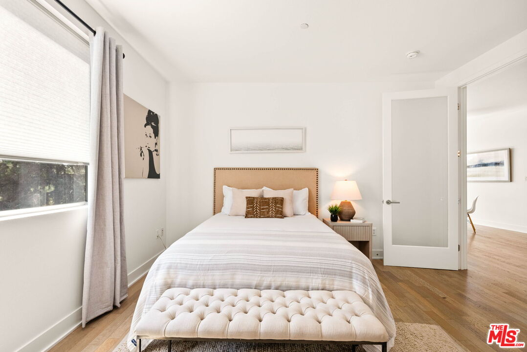 12837 Moorpark Street, Unit 302 Studio City, CA 91604 - Photo 13 of 32