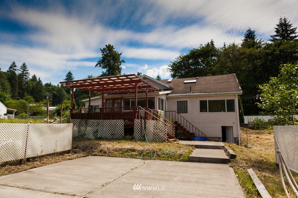 17010 Renton Issaquah Road Southeast Renton, WA 98059 - Photo 23 of 24