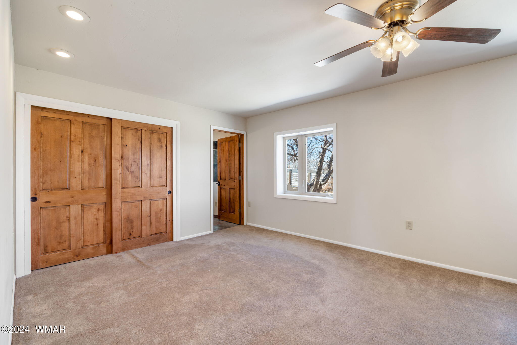 205 South Hopi Street Springerville, AZ 85938 - Photo 13 of 30