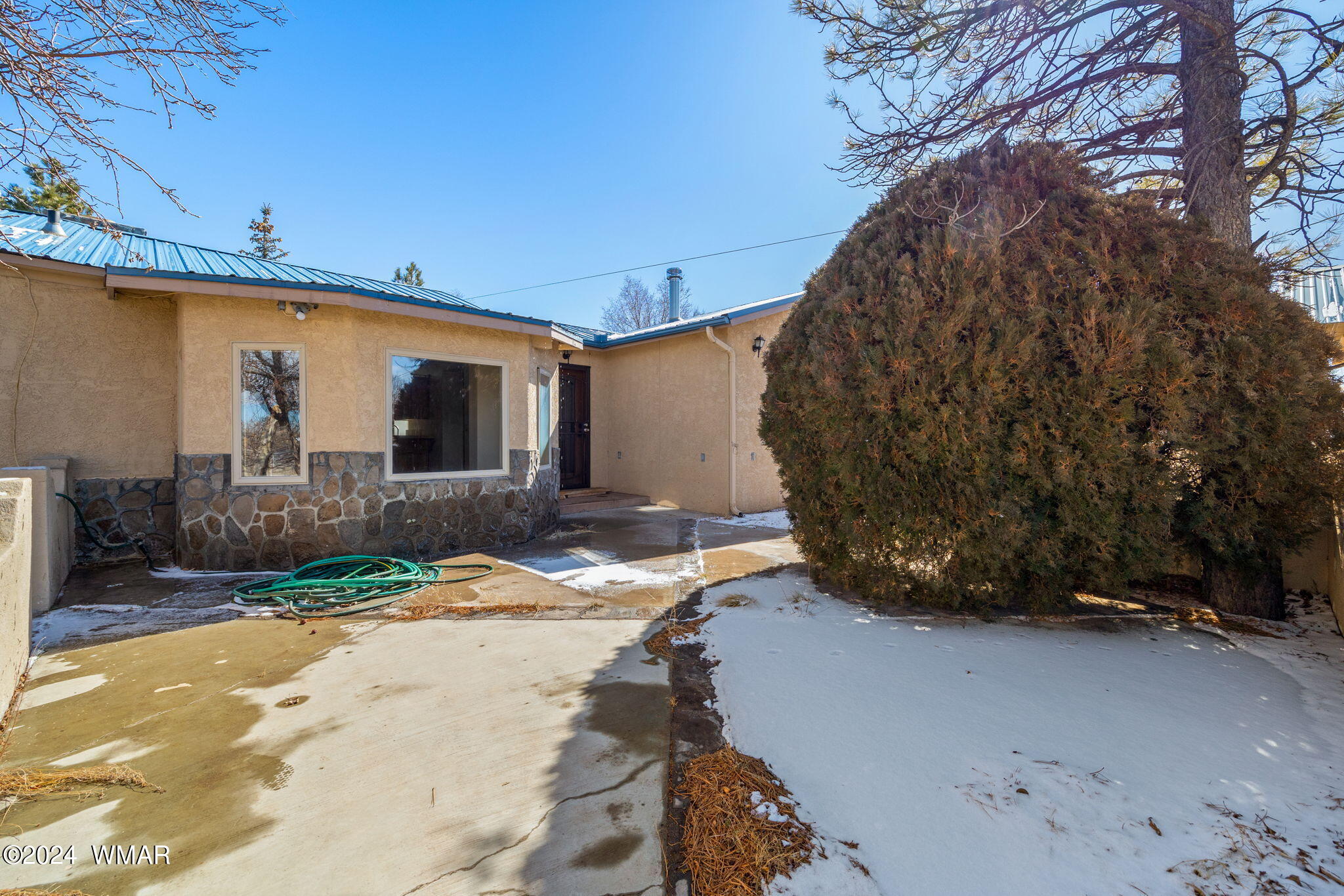 205 South Hopi Street Springerville, AZ 85938 - Photo 23 of 30