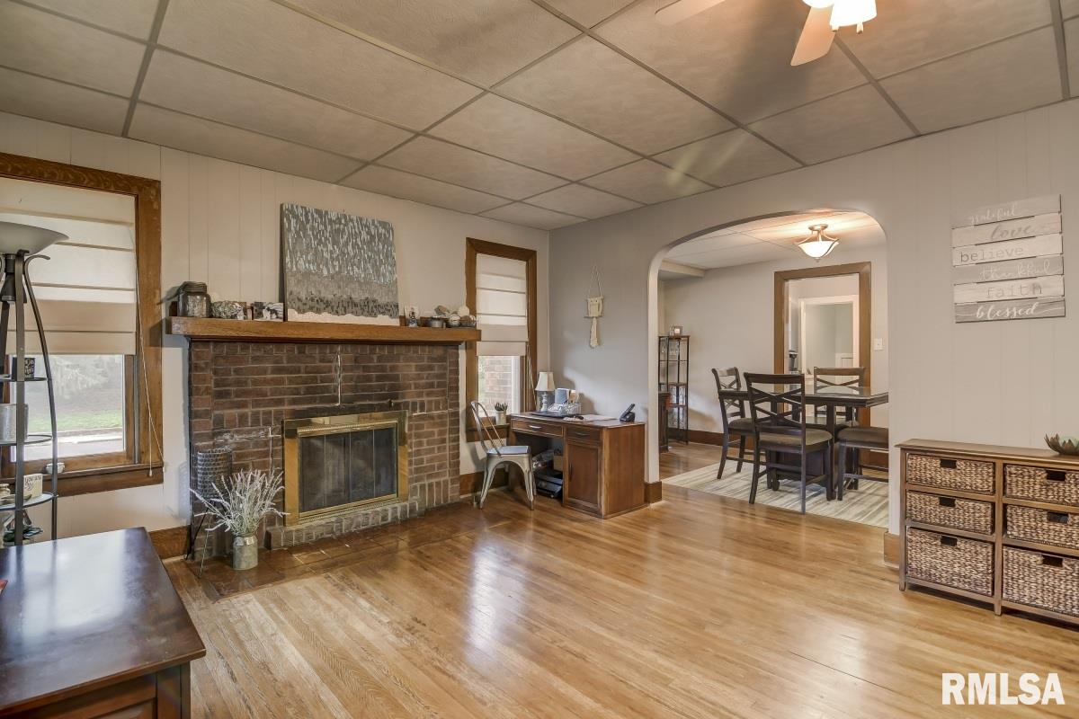 1041 South Walnut Street Springfield, IL 62704 - Photo 33 of 38