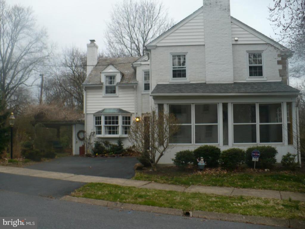 1120 Pleasure Road Lancaster, PA 17601 - Photo 3 of 19 Gallery Image 3