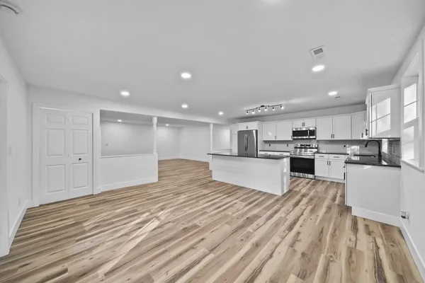 $795,000 | 6947 Brown Road, Parma, MI 49269