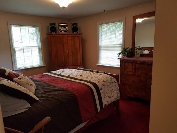 172 Maple Street East Longmeadow, MA 01028 - Photo 14 of 26