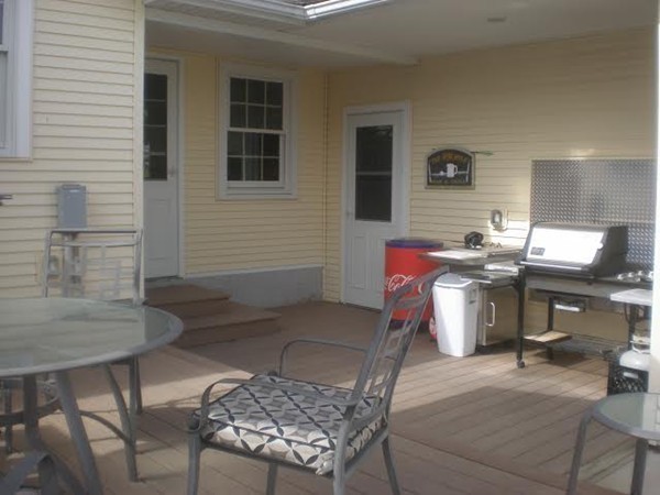 172 Maple Street East Longmeadow, MA 01028 - Photo 20 of 26