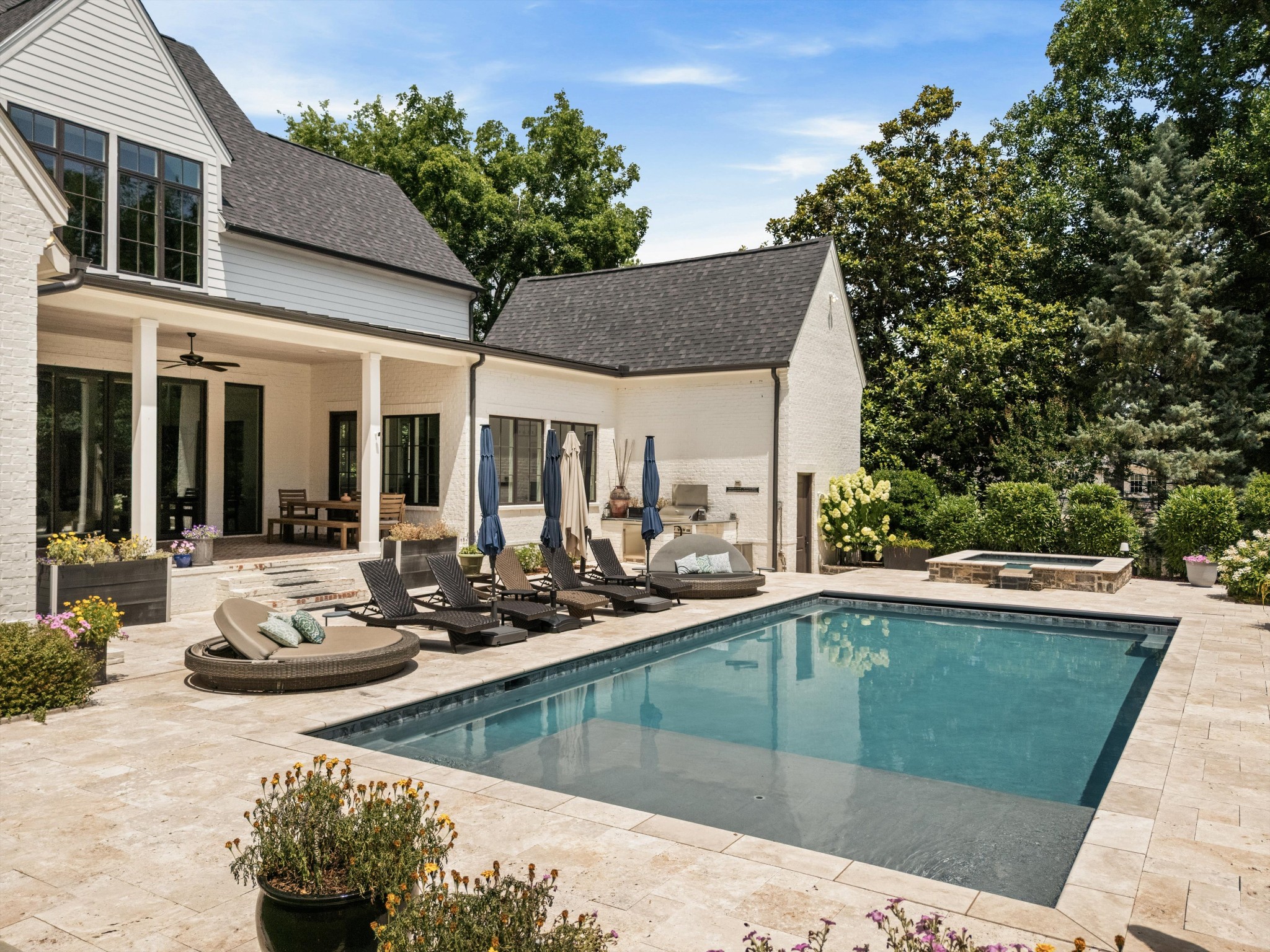 135 Alton Road Nashville, TN 37205 - Photo 44 of 52