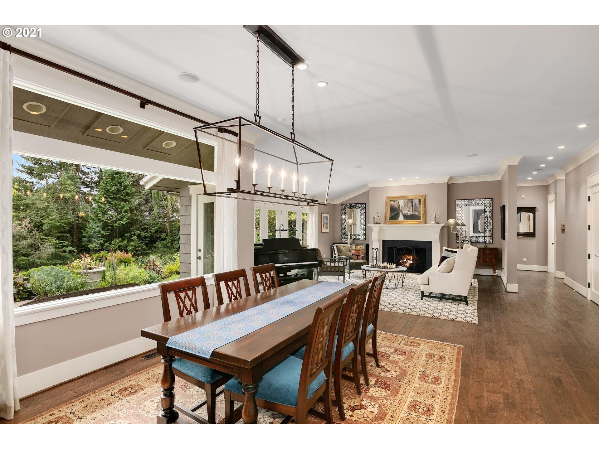 1920 South Military Road Portland, OR 97219 - Photo 6 of 30 Gallery Image 6