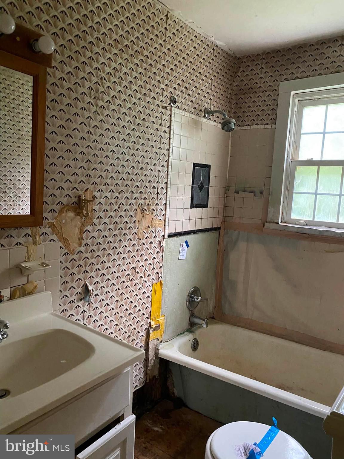28940 Ridge Road Mount Airy, MD 21771 - Photo 10 of 17 Gallery Image 10