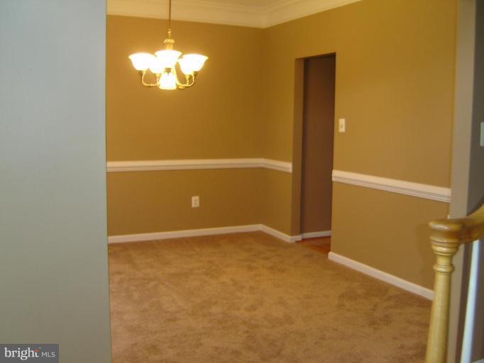7685 Swallow Road Sykesville, MD 21784 - Photo 20 of 28 Dining Room