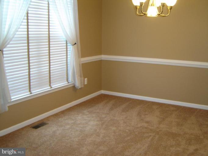7685 Swallow Road Sykesville, MD 21784 - Photo 6 of 28 Dining Room #2