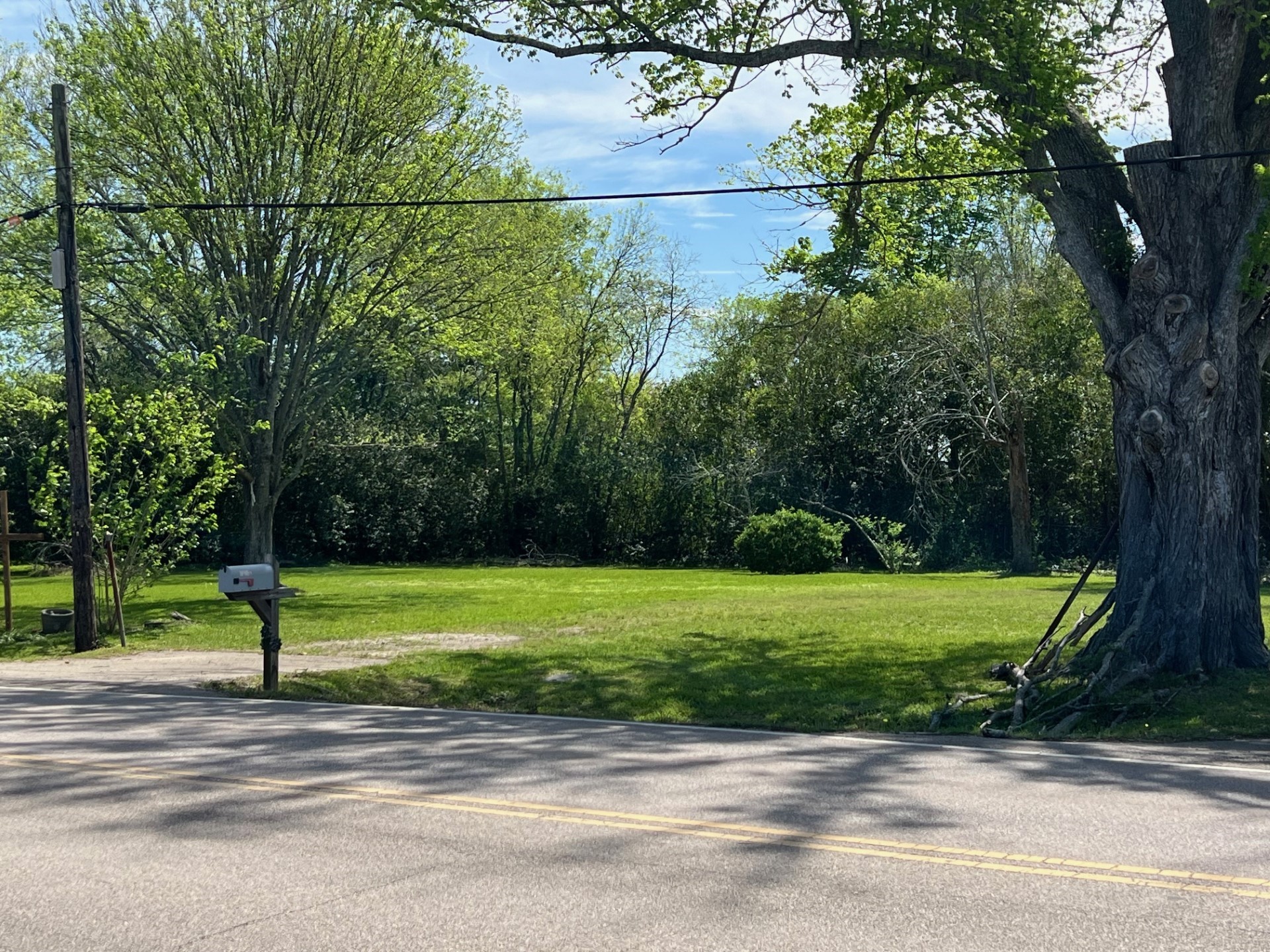 3414 East Walnut Street Pearland, TX 77581 - Photo 4 of 11 a view of a park