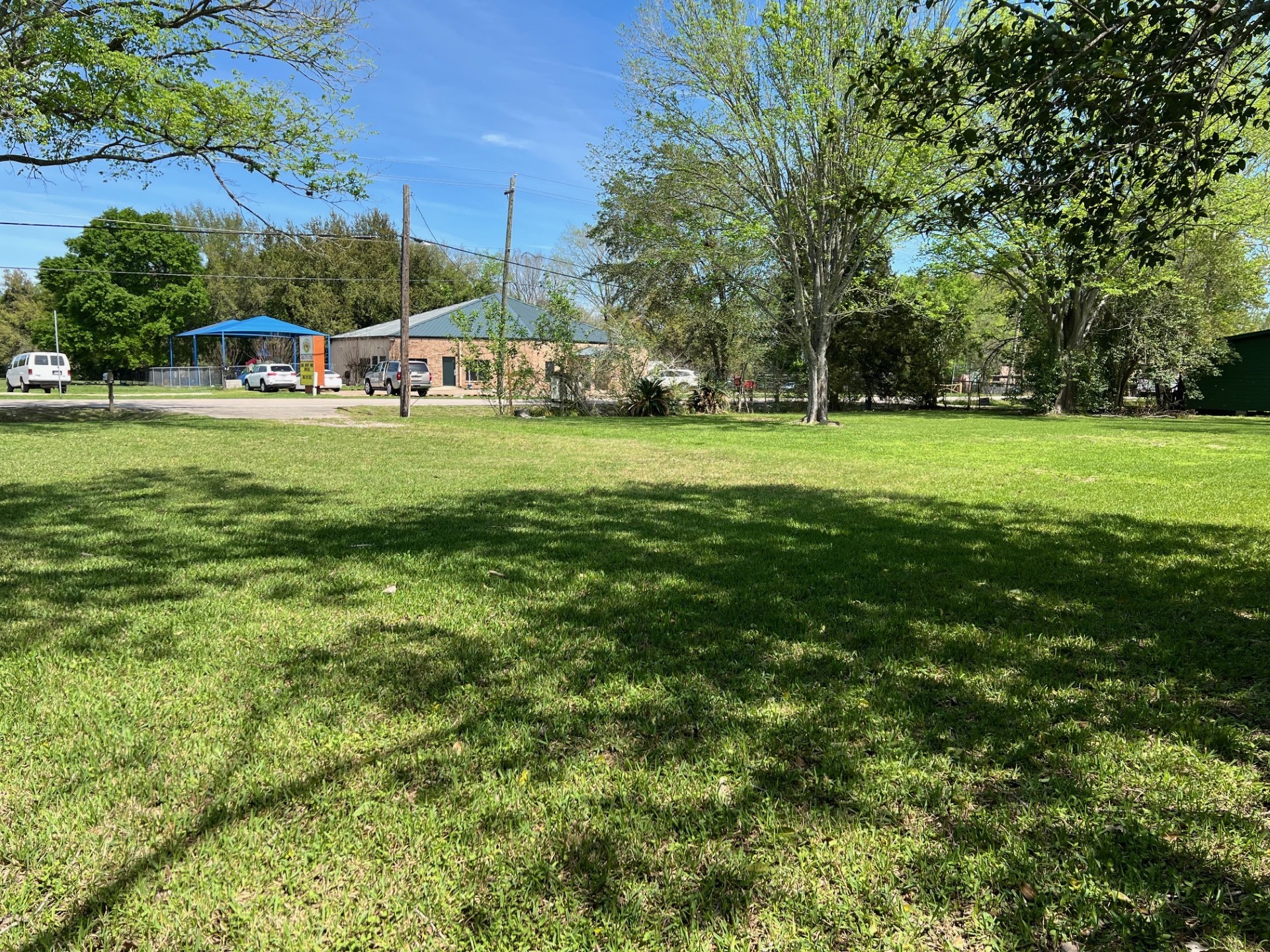 3414 East Walnut Street Pearland, TX 77581 - Photo 5 of 11 a view of a park with lots of trees