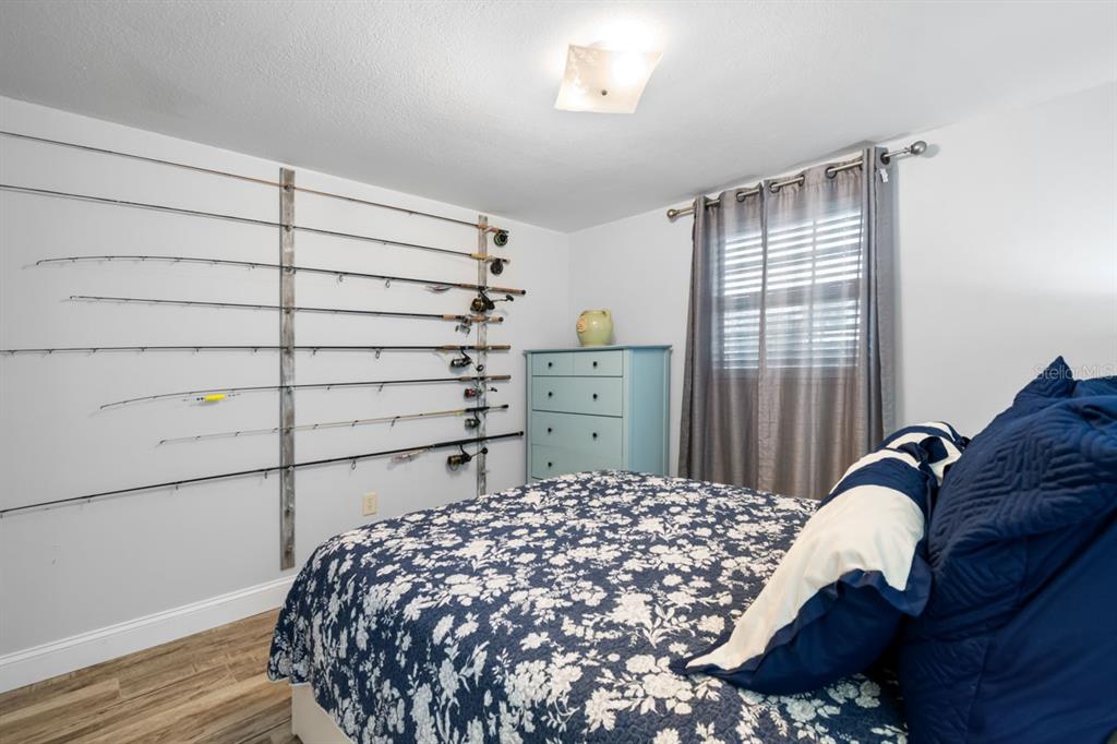 107 6th Street Northwest Ruskin, FL 33570 - Photo 20 of 65