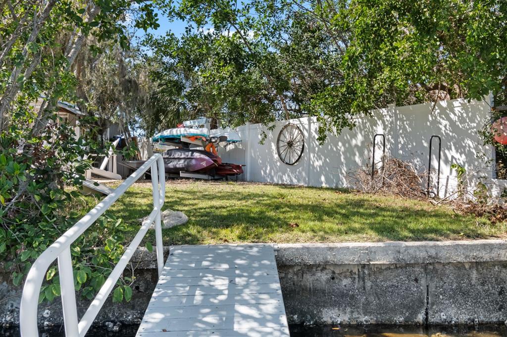 107 6th Street Northwest Ruskin, FL 33570 - Photo 41 of 65